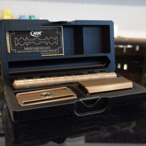 Henson travelcase open